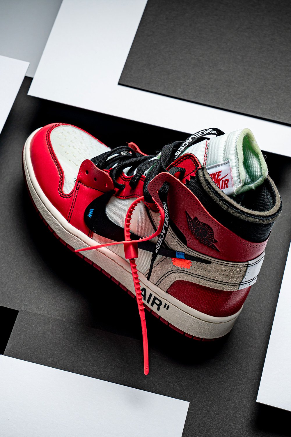 Off White / Virgil Abloh