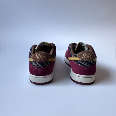 Nike SB Dunk Low Anchorman